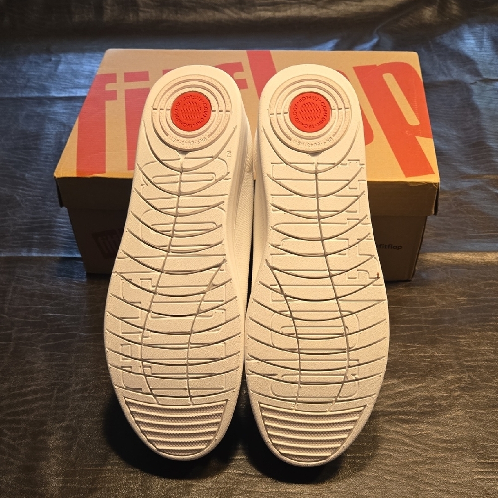 Fitflop Classic White Lace-Up Sneakers - Picture 4 of 5